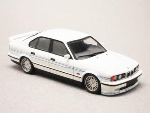 Alpina B10 (Solido) 1:43