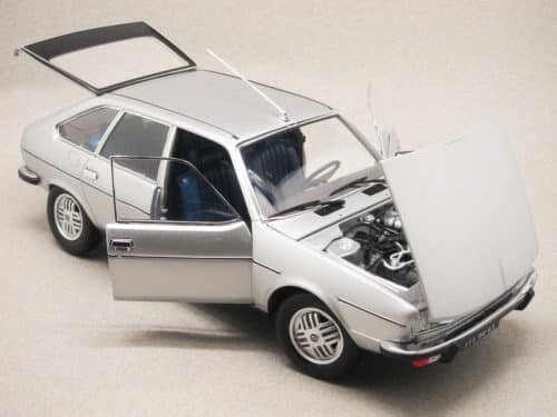 Renault 30 TX (Norev) 1:18