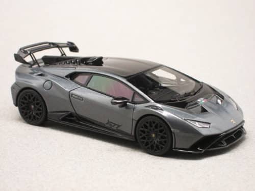 Lamborghini Huracan STO 60th Anniversary (LookSmart) 1:43