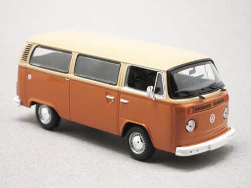 Volkswagen T2b minibus marron et beige (Maxichamps) 1/43e