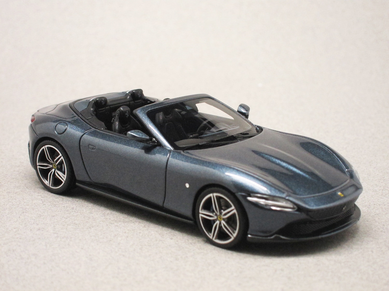 Ferrari Roma Spider Blu Roma (LookSmart) 1/43e