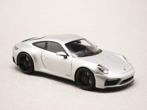 Porsche 911 Carrera 4 GTS 992 silver (Minichamps) 1/43e