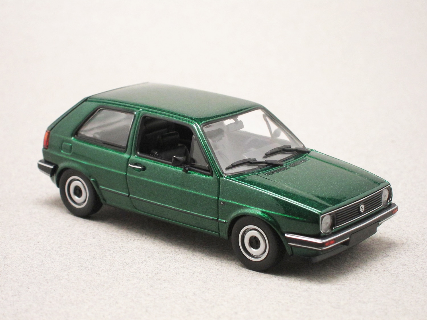 Volkswagen Golf II vert (Maxichamps) 1/43e