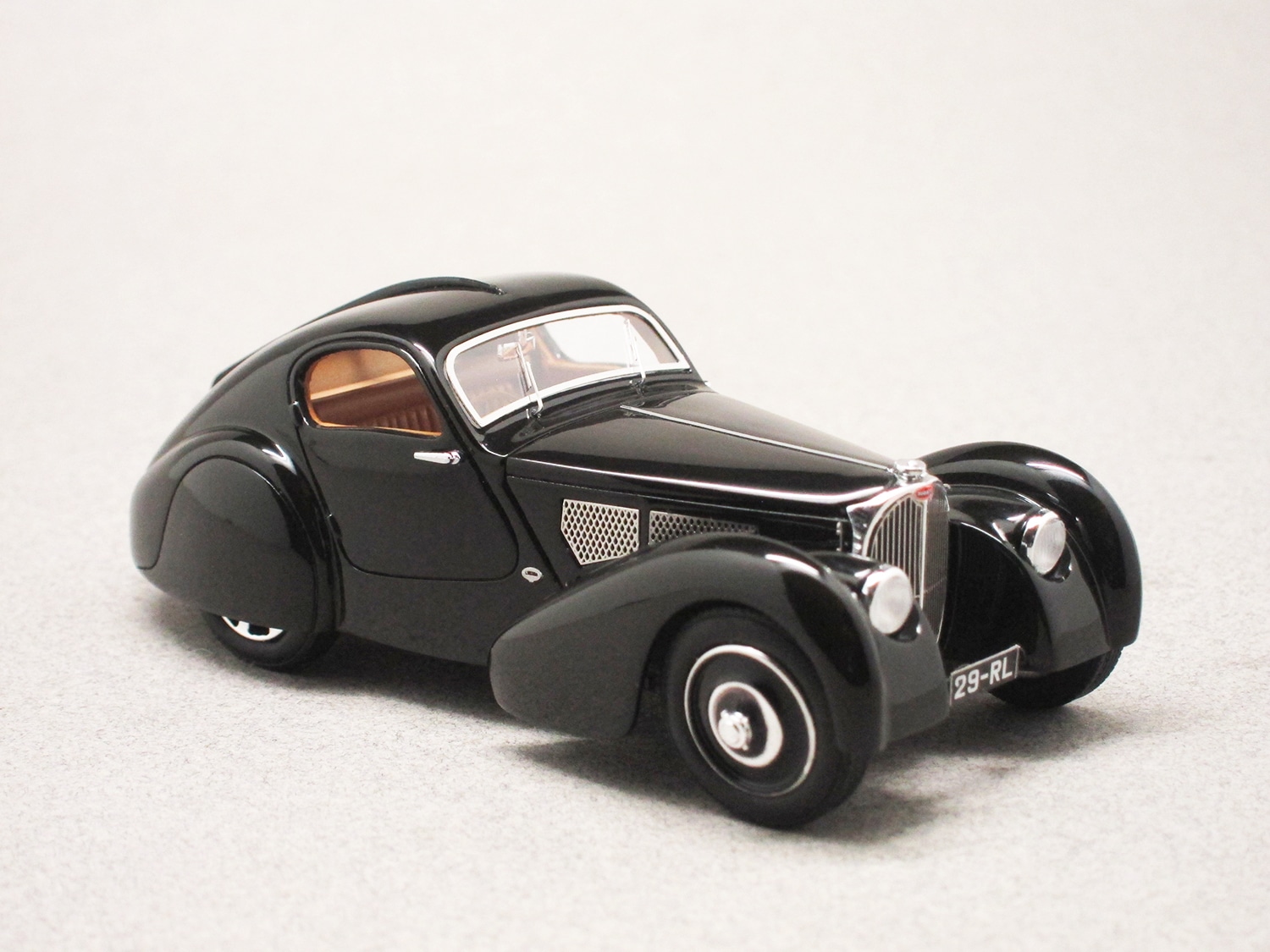 Bugatti Type 51 Dubos noire (Matrix) 1/43e