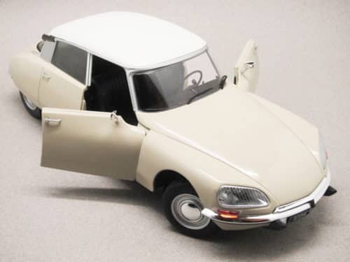 Citroën D Special (Solido) 1:18