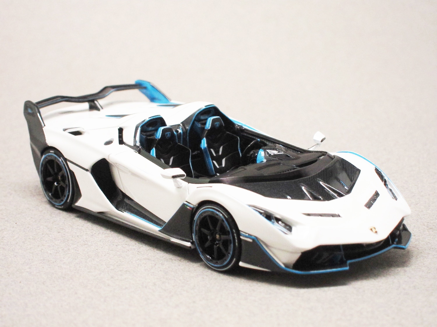 Lamborghini SC20 (LookSmart) 1/43e