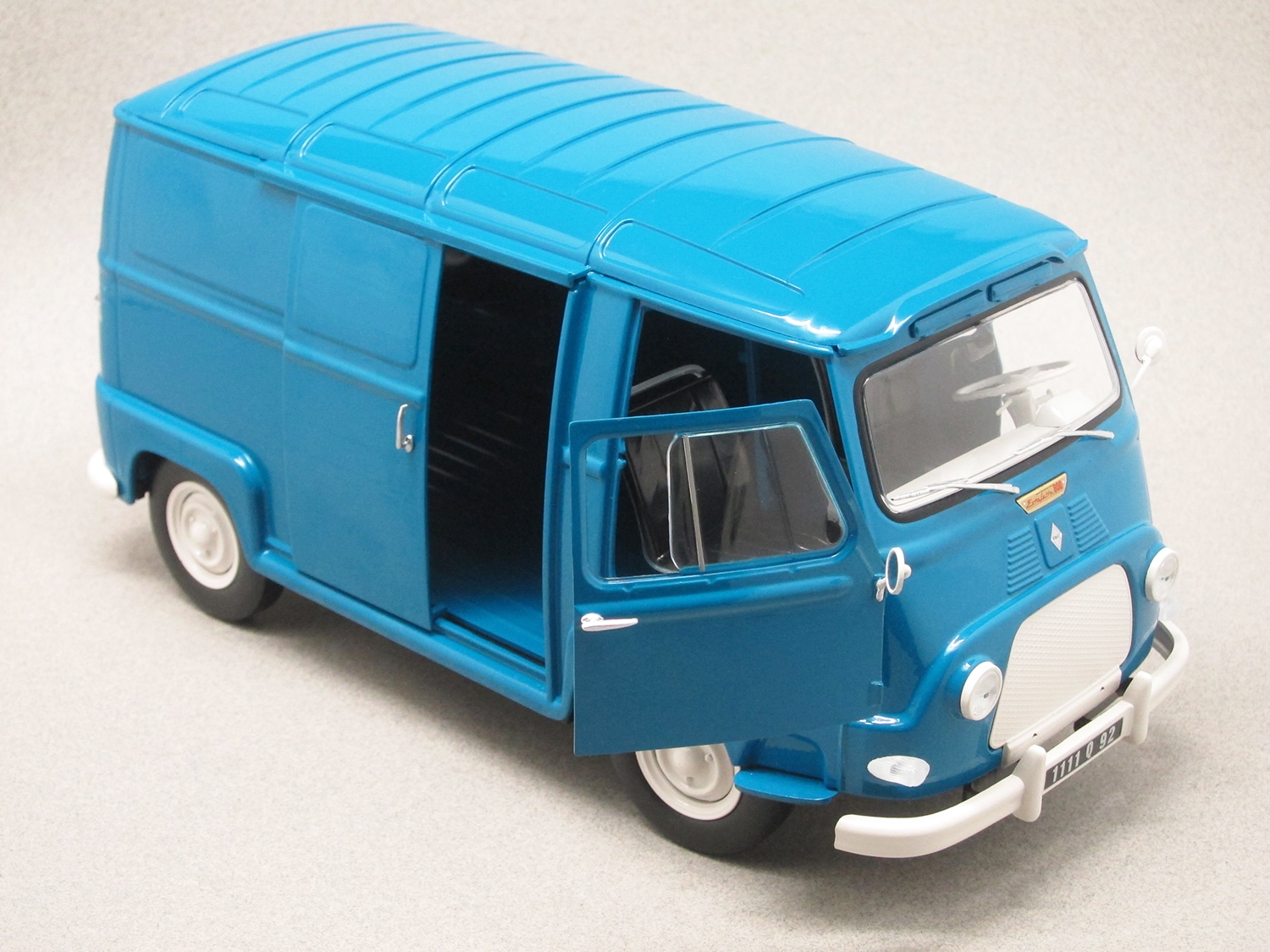 Renault Estafette bleue (Norev) 1/18e