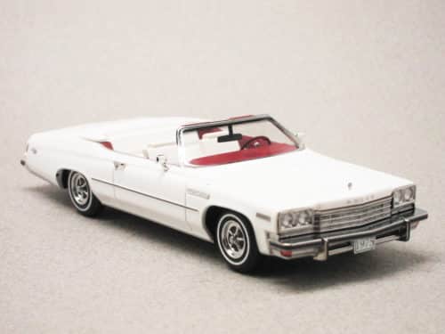 Buick LeSabre Custom convertible 1975 blanche (Stamp-Models) 1/43e