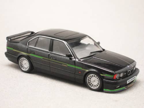 Alpina B10 Biturbo noire (Solido) 1/43e