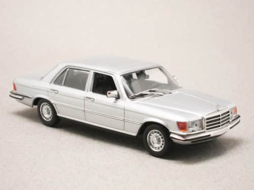 Mercedes 450 SEL W116 (Maxichamps) 1:43
