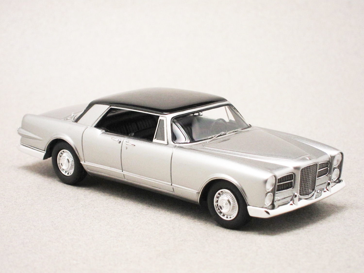 Facel Vega Excellence EX2 grise (Matrix) 1/43e