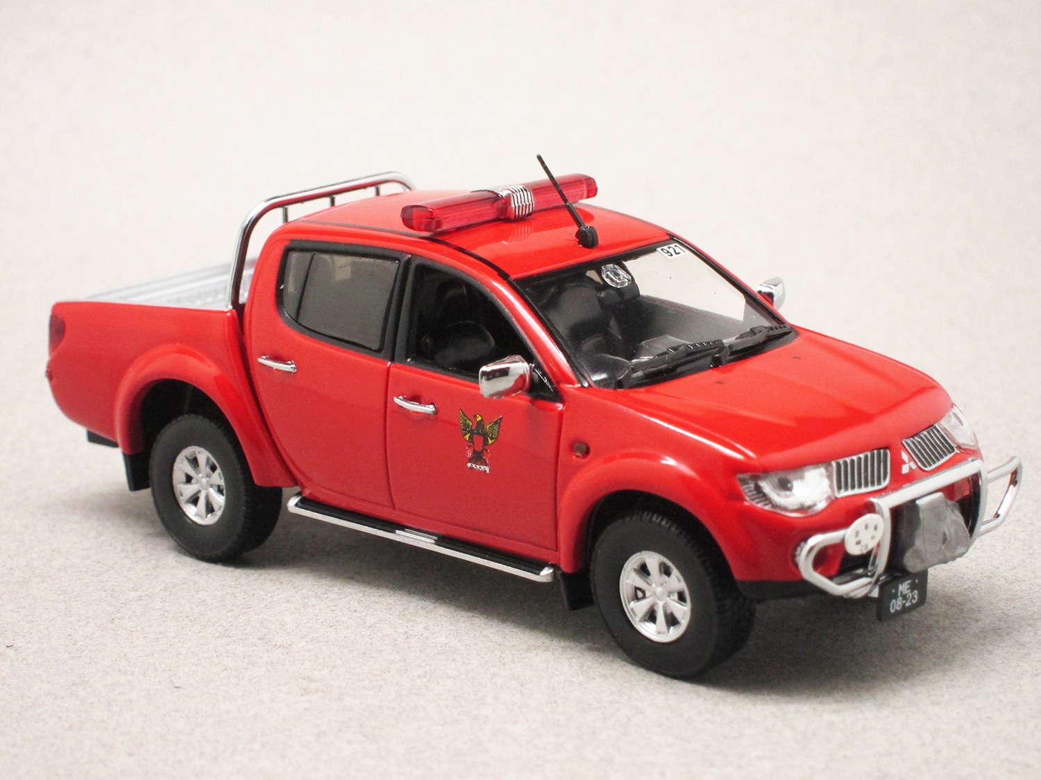 Mitsubishi L200 pompier Macao (Vitesse) 1/43e