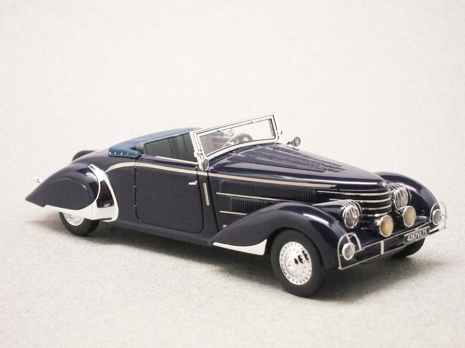 Delage D8-85 Clabot par Chapron 1935 ouverte (Esval) 1/43e