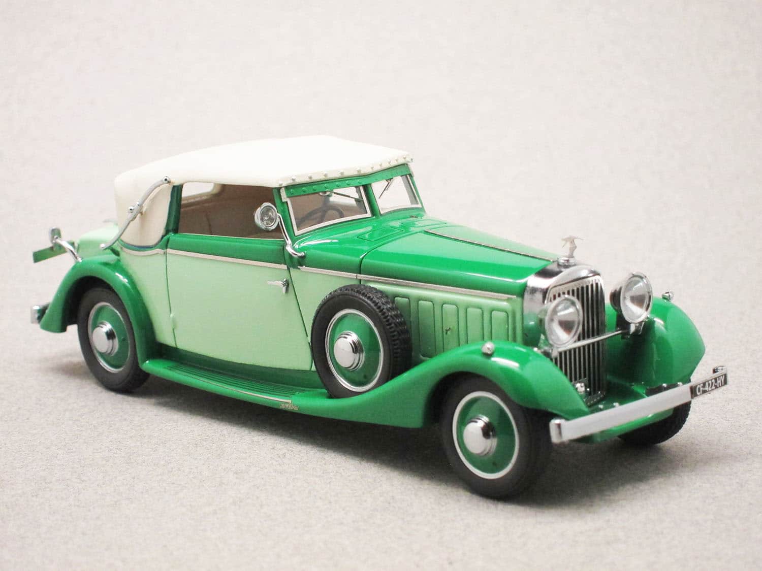 Hispano-Suiza J12 Fernandez & Darrin fermée verte (Esval) 1/43e