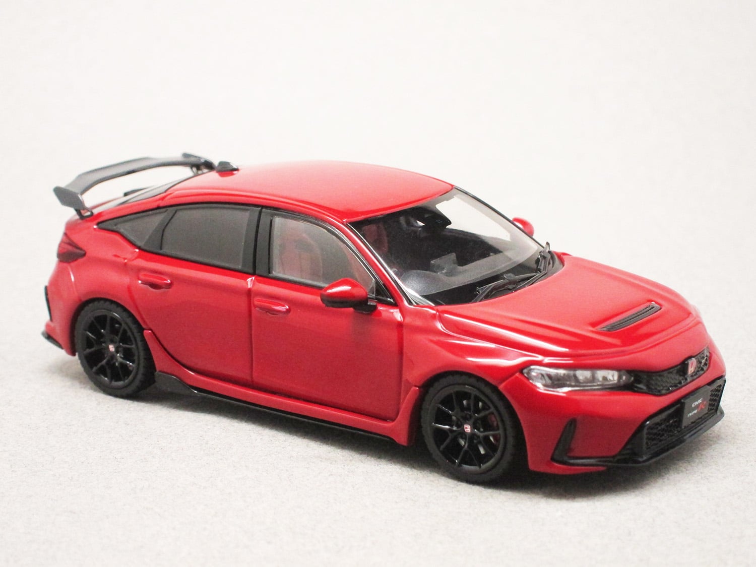 Honda Civic Type R 2023 rouge (Hobby Japan) 1/43e