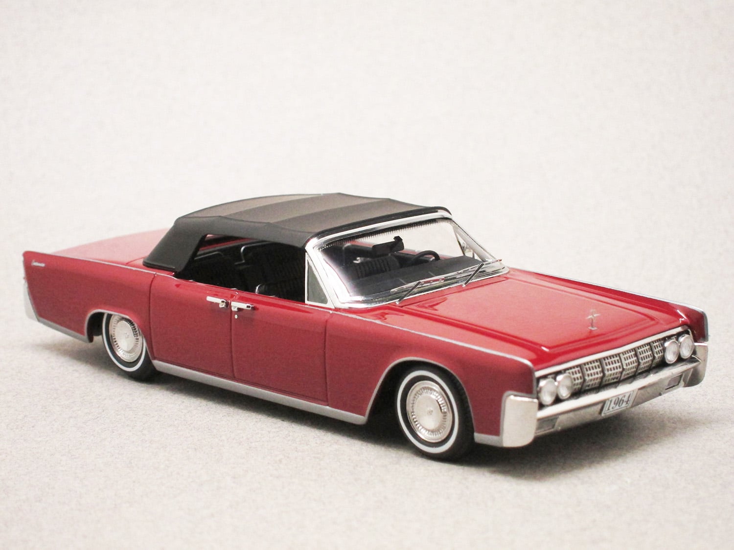 Lincoln Continental Convertible 1964 rouge (GLM) 1/43e