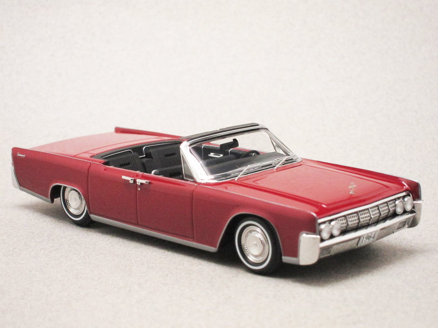 Lincoln Continental Convertible 1964 rouge (GLM) 1/43e