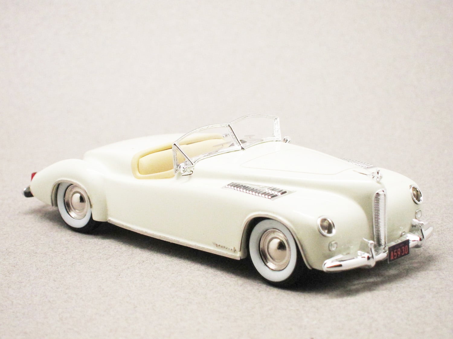 Maverick Sportster 1952 blanc jantes à disques (Esval) 1/43e