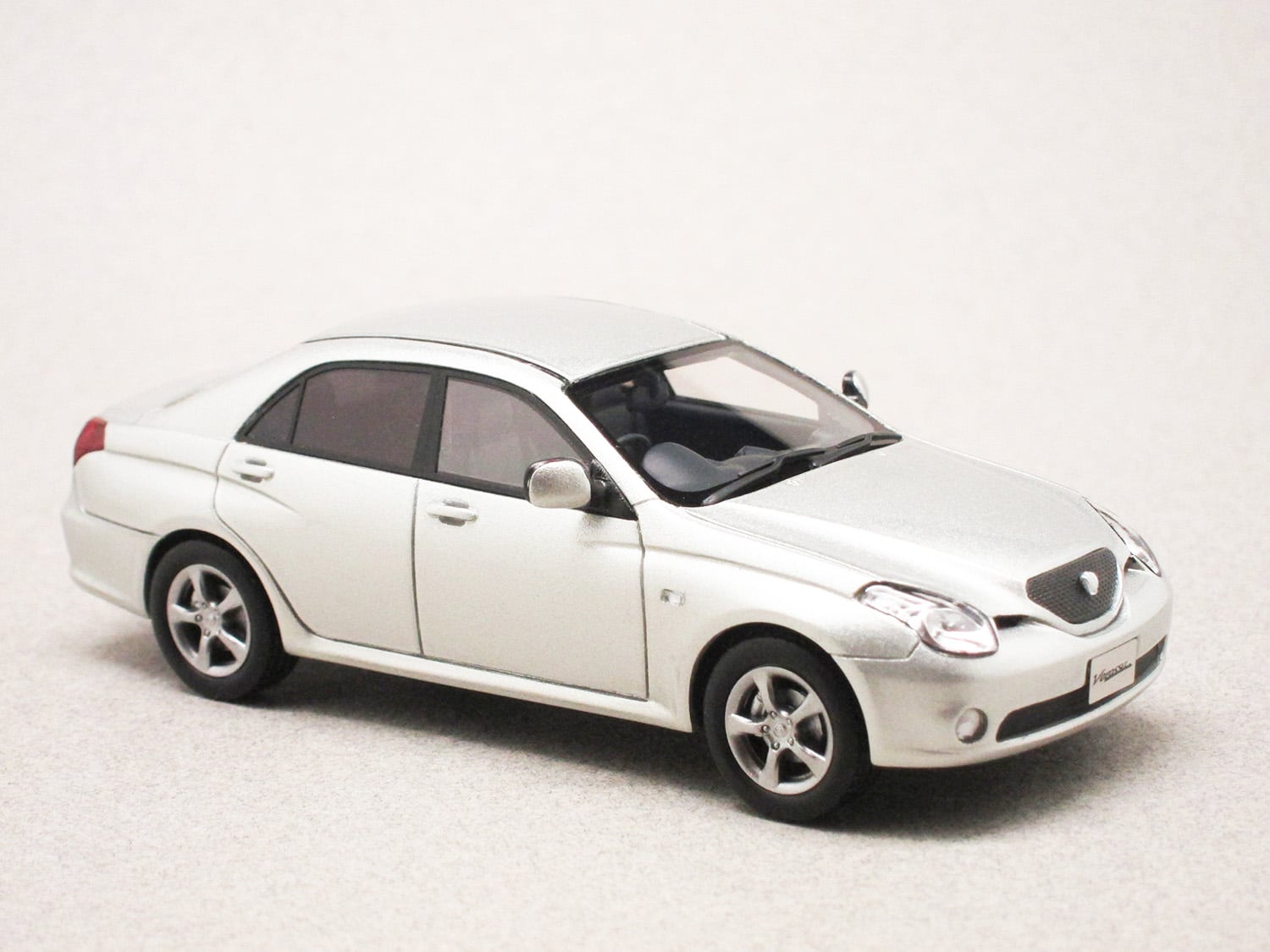 Toyota Verossa 2001 silver (Hi-Story) 1/43e