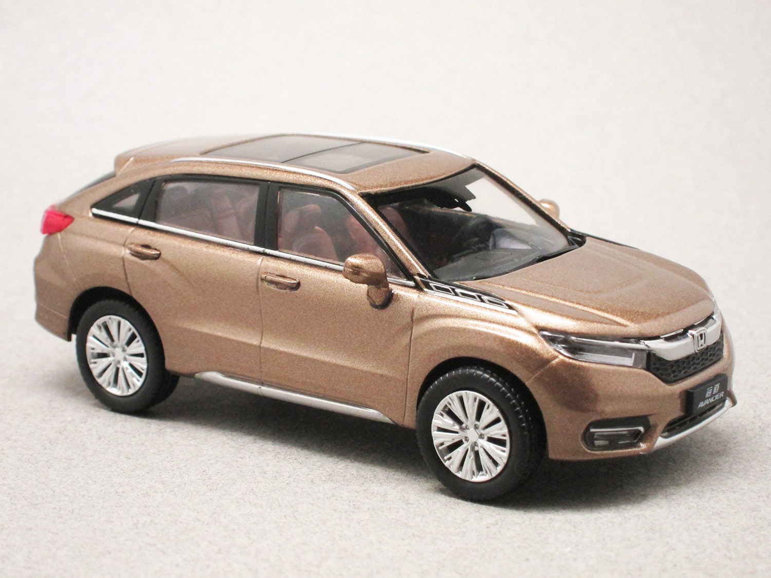 Honda Avancier (Honda) 1/43e