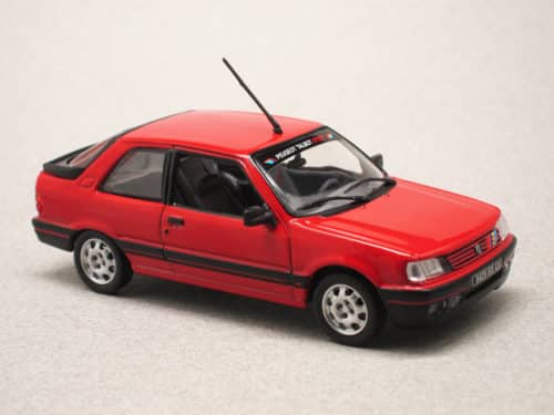 Peugeot 309 GTI 1987 rouge déco PTS (Norev) 1/43e